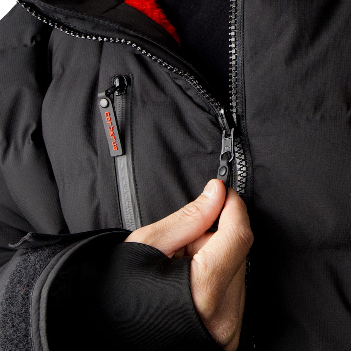 Strongman Changing Robe